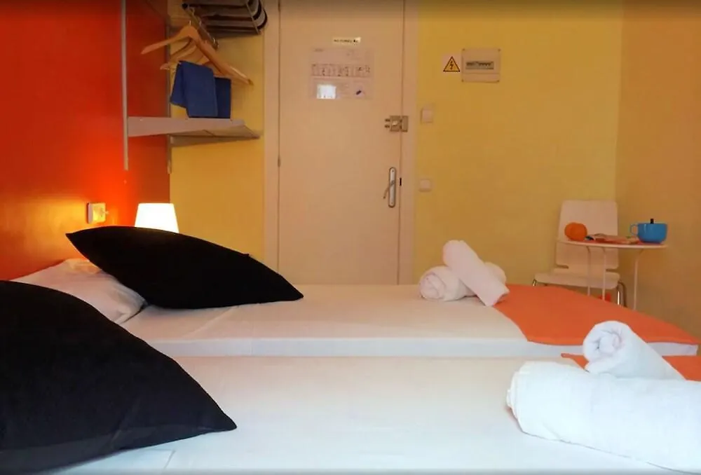 Barcelona City North Hostal 2*,  Испания