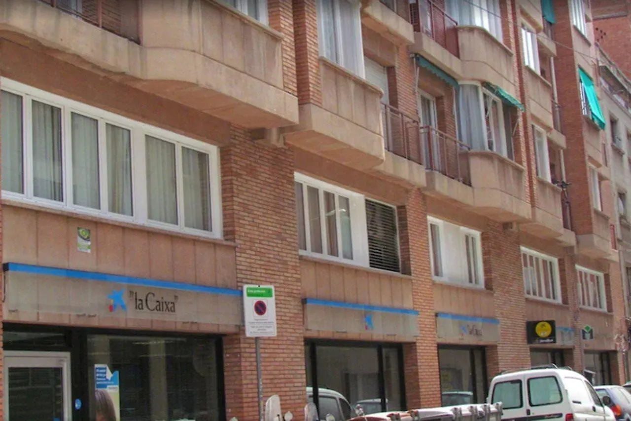 Barcelona City North Hostal 2*,