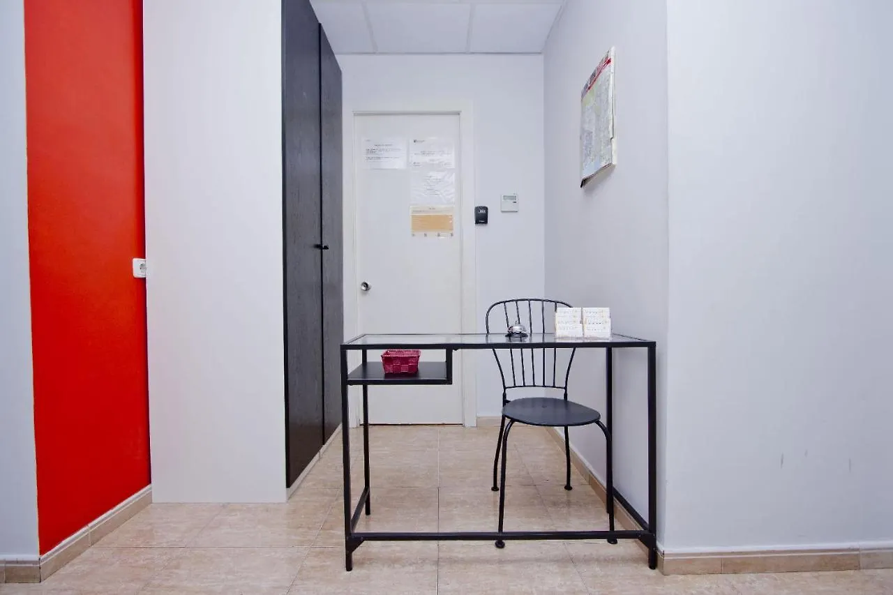 Гостевой дом Barcelona City North Hostal