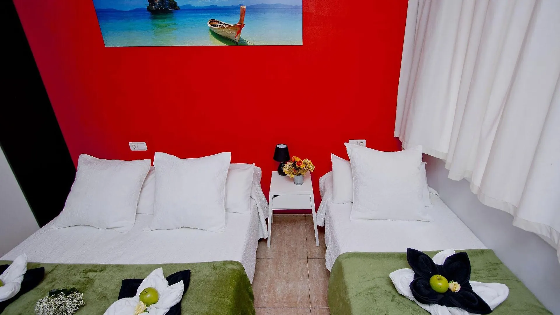 Guest house Barcelona City North Hostal